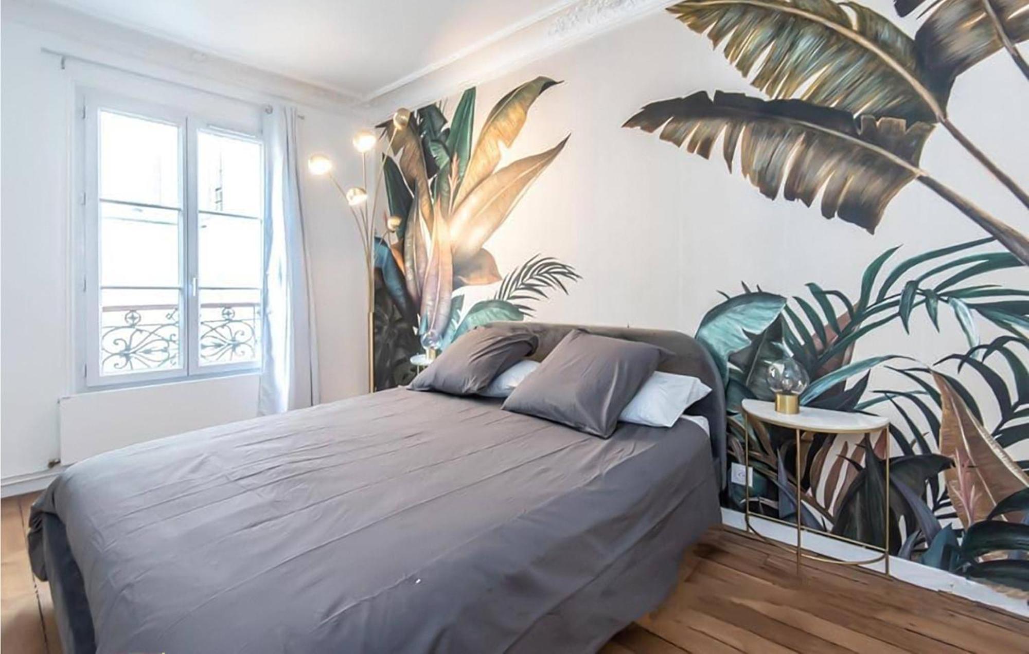 Lovely In With Kitchen Apartment